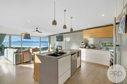 450 Clifton Beach Road, CLIFTON BEACH TAS 7020