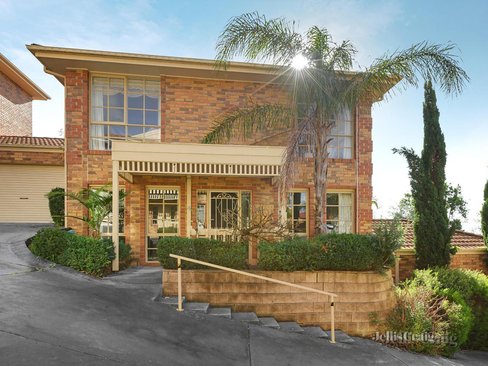 4 51-53 Yarra Valley Boulevard Bulleen 3105