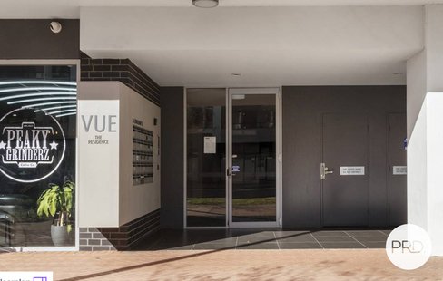 4/56 Cowlishaw Street, GREENWAY ACT 2900