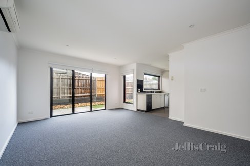 4/572 Moreland Road Brunswick West 3055