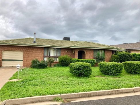 46 Bandalong Street, TAMWORTH NSW 2340