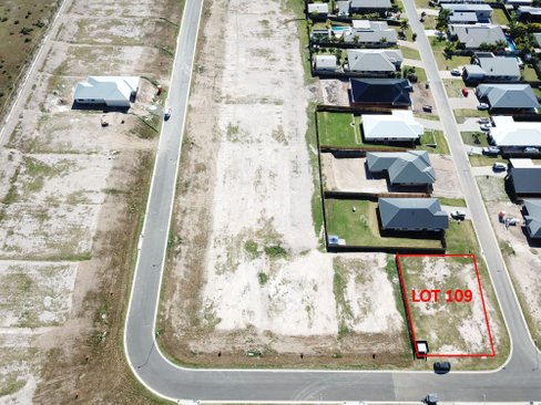 46 Bay Park Road, WONDUNNA QLD 4655