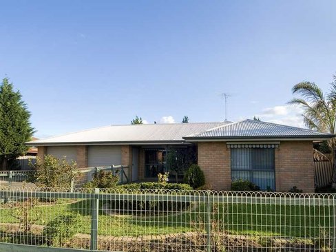46 Homestead Drive St Albans Park 3219