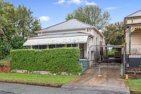 46 Sempill Street, MAITLAND NSW 2320