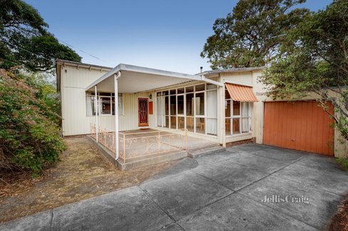 46 St Albans Street Mount Waverley 3149