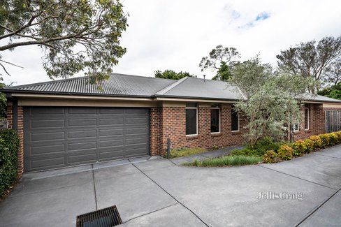 4/63 Mountain View Road Montmorency 3094