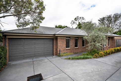 4 63 Mountain View Road Montmorency 3094