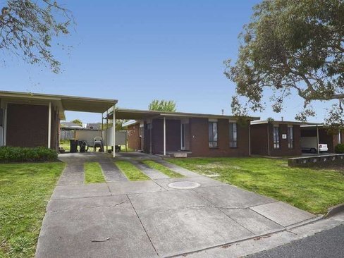 4 66 James Street Belmont 3216