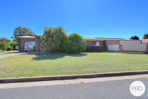 466 Schaefer Street, LAVINGTON NSW 2641