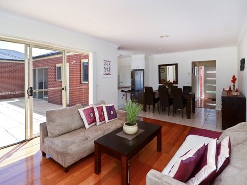 4 7-9 Fraser Street Herne Hill 3218