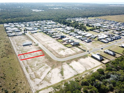 47 Bay Park Road, WONDUNNA QLD 4655