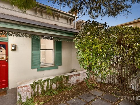 47 Finlay Street Albert Park 3206