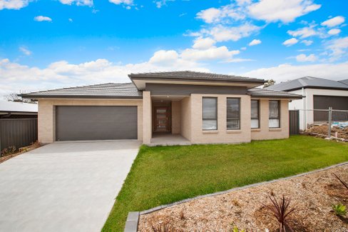 47 Tournament Boulavard, RUTHERFORD NSW 2320