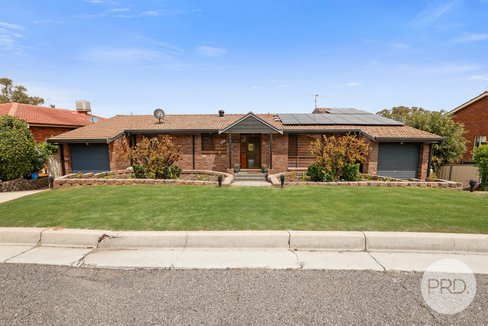 47 Valley Drive, TAMWORTH NSW 2340