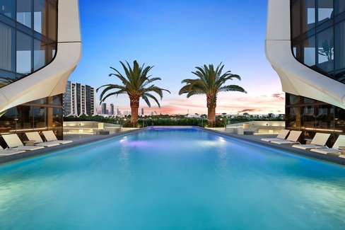 4701/24 The Lanes Boulevard, Mermaid Waters QLD 4218