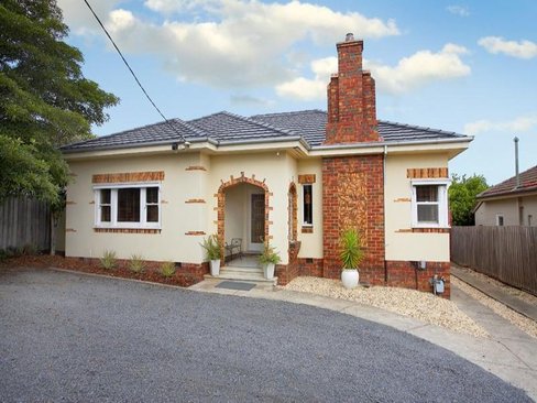 472 Whitehorse Road Surrey Hills 3127