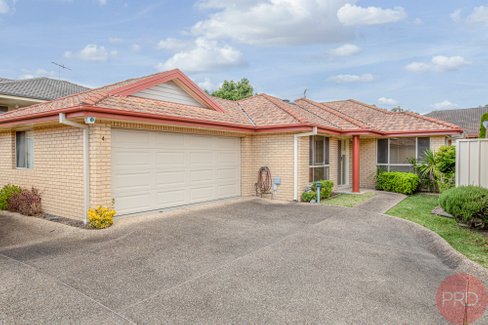4/74-76 Worcester Drive, EAST MAITLAND NSW 2323
