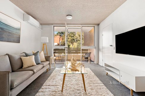 4 76 Haines Street North Melbourne 3051