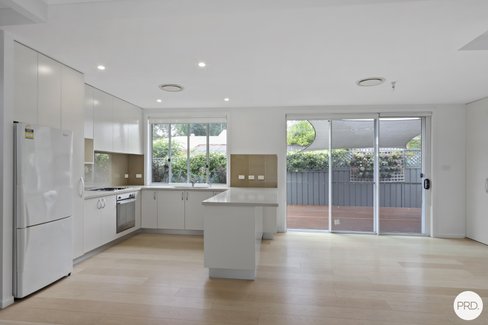 4/769 Forest Road, PEAKHURST NSW 2210