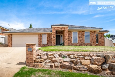 48 Bourkelands Drive, BOURKELANDS NSW 2650