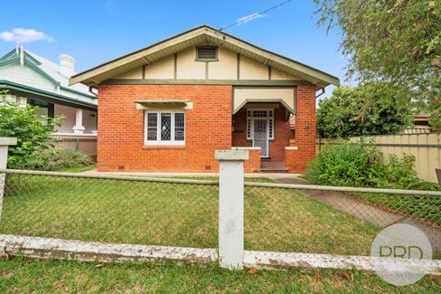 48 Flinders Street, TURVEY PARK NSW 2650