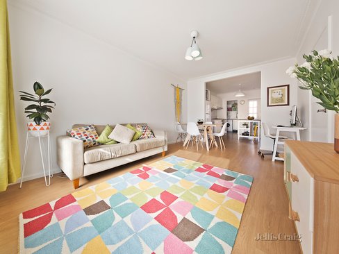 4/8 Holmes Street Brunswick East 3057