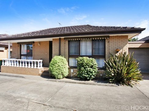 4 8 Margot Street West Footscray 3012