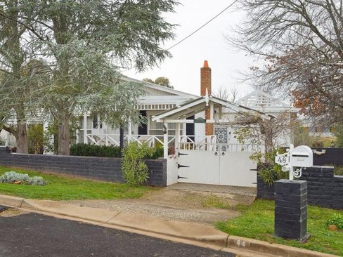 48 McGrath Street Castlemaine 3450