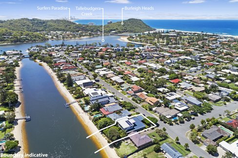 48 Parnki Parade, PALM BEACH QLD 4221