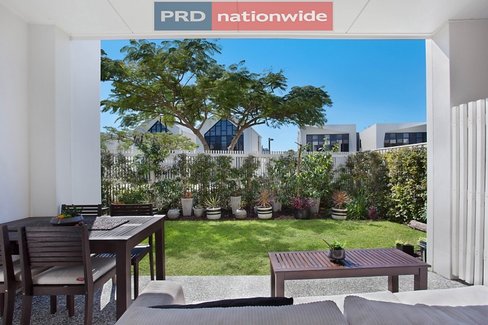 48 Peninsula Drive, ROBINA QLD 4226