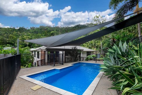 48 Tropic Road, CANNONVALE QLD 4802