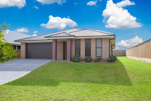 48 Watervale Circuit, CHISHOLM NSW 2322