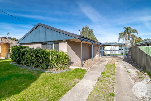 480 Lake Albert Road, LAKE ALBERT NSW 2650