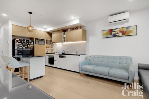 4/801 Centre Road Bentleigh East 3165