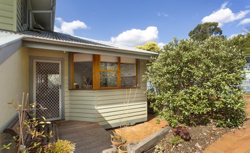 4/816 Heidelberg - Kinglake Road Hurstbridge 3099