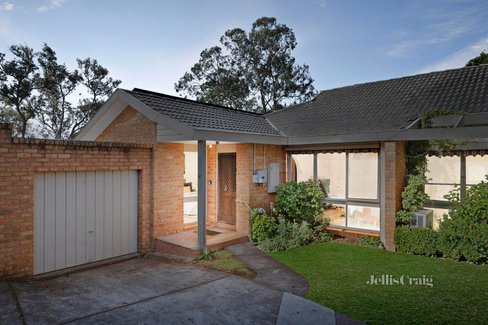 4 86 Mountain View Road Montmorency 3094