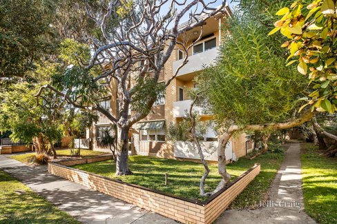 4 9-11 Arthur Street Sandringham 3191