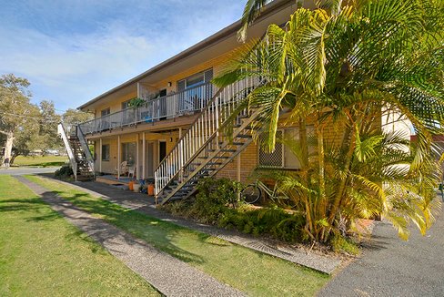 4/9 Atkin Street, TUGUN QLD 4224