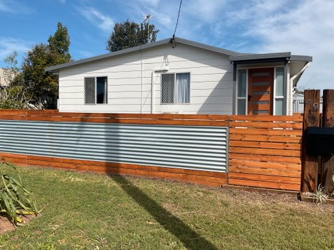 49 Bideford Street, TORQUAY QLD 4655