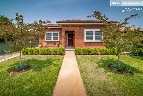 49 Bourke Street, TURVEY PARK NSW 2650