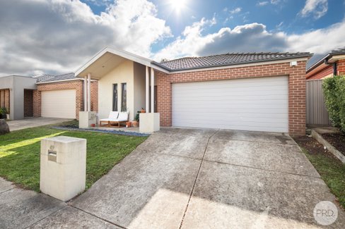 49 Creekstone Drive, ALFREDTON VIC 3350