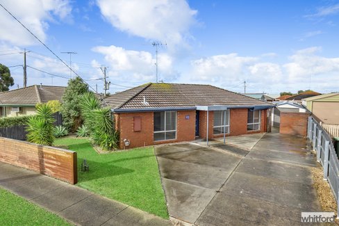 49 Enfield Drive, St Albans Park