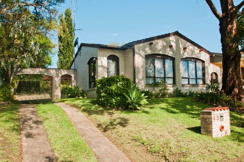 49 Exmouth Road, KANAHOOKA NSW 2530