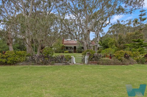 49 Fourth Avenue, Raymond&nbsp;Island