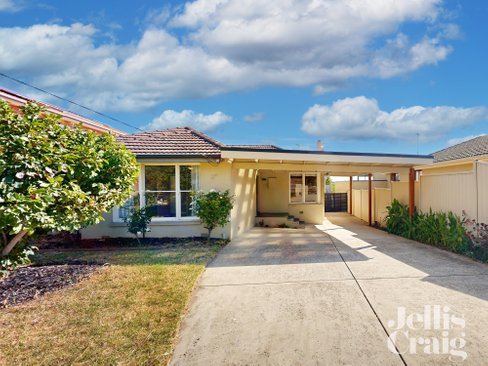 49 Josephine Street  Oak Park 3046