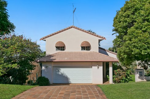 49 Karingal Avenue, BILAMBIL HEIGHTS NSW 2486