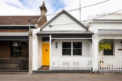 49 Macarthur Place South Carlton 3053