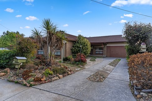 49 Short Street, KANGAROO FLAT VIC 3555