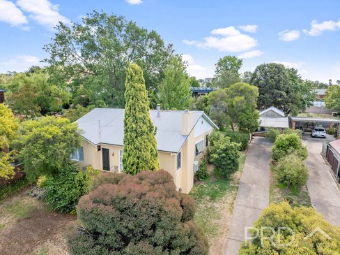 49 Sydney Street, TUMUT
