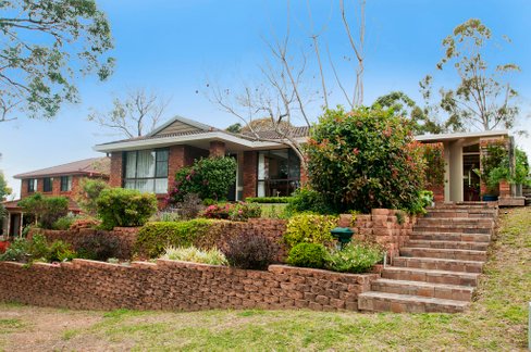 49 Tamarind Drive, CORDEAUX HEIGHTS NSW 2526